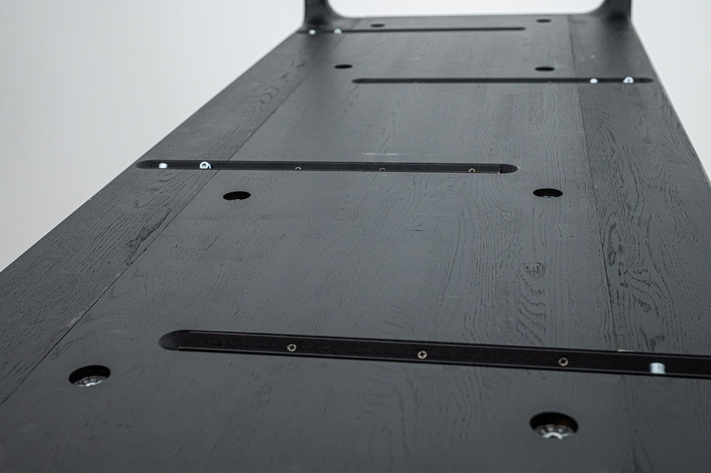Ovale Oak Black 1800