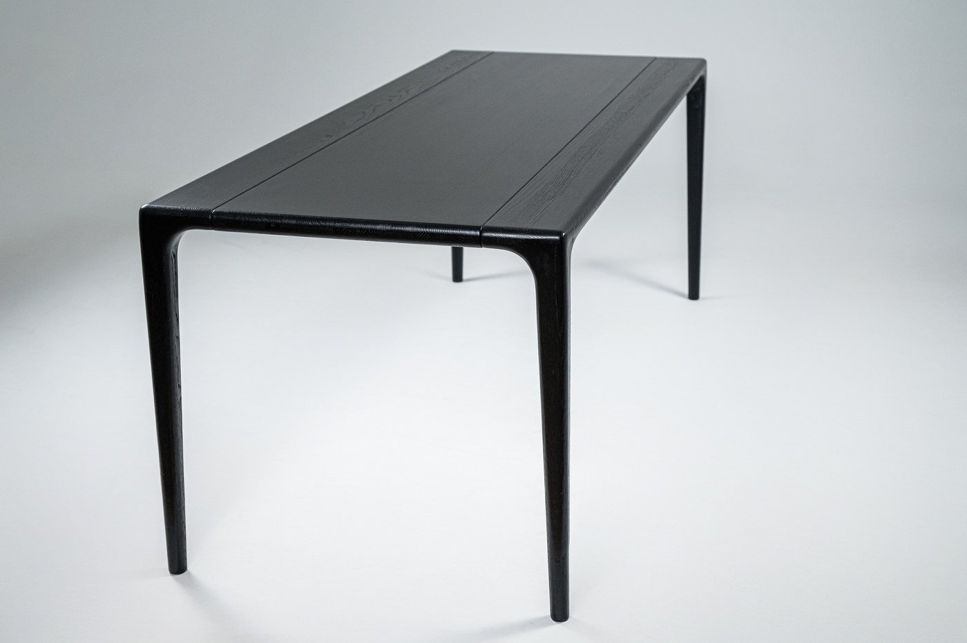 Ovale Oak Black 1800