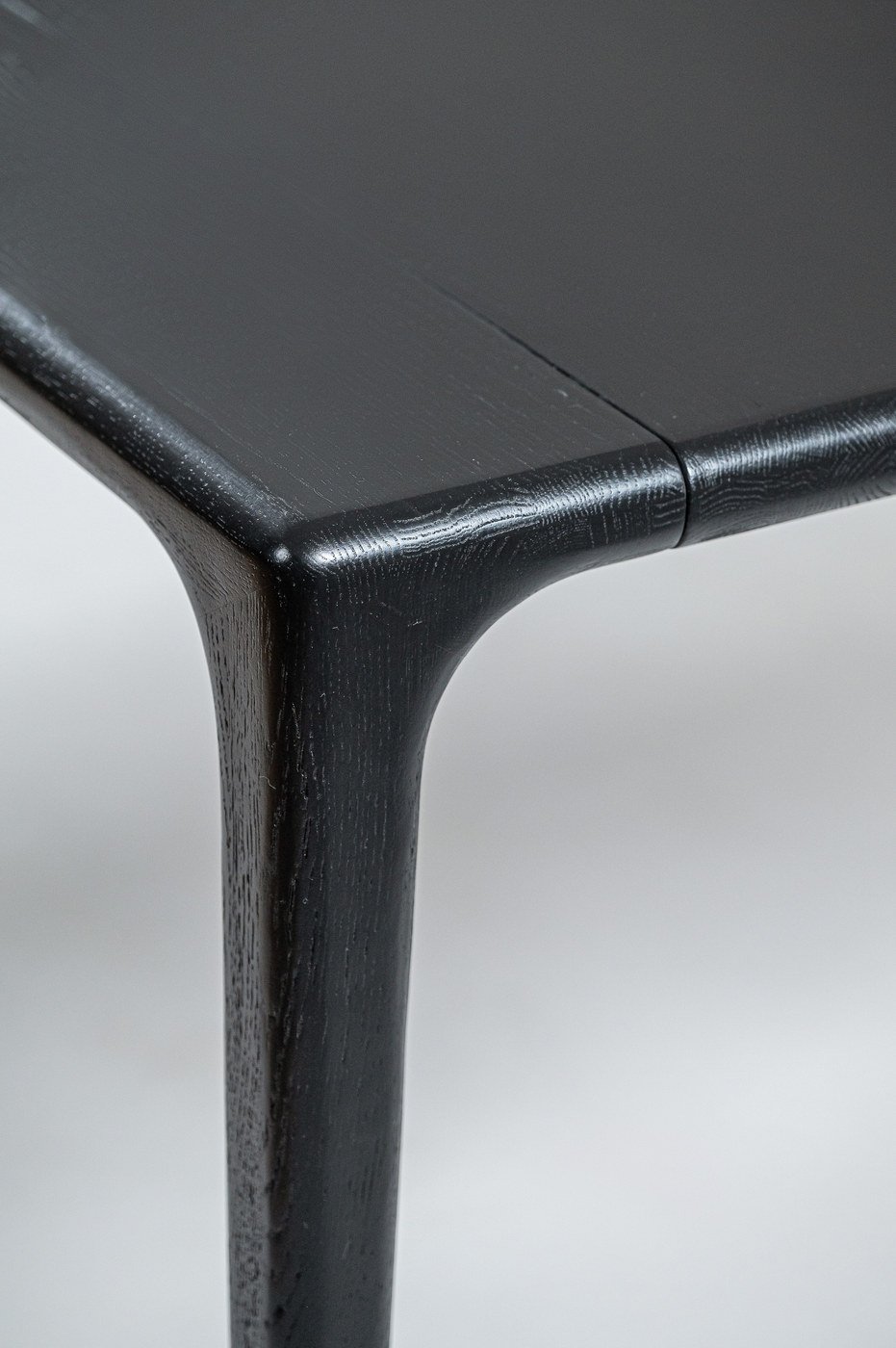 Ovale Oak Black 1800