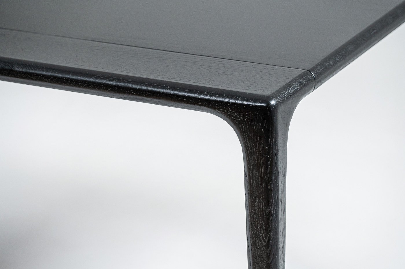 Ovale Oak Black 1800